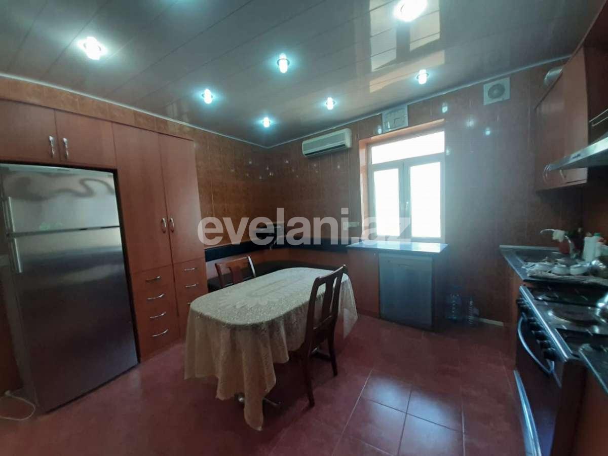 Satılır, həyət evi / bağ, 7 otaqlı, 300 m², Mərdəkan q.