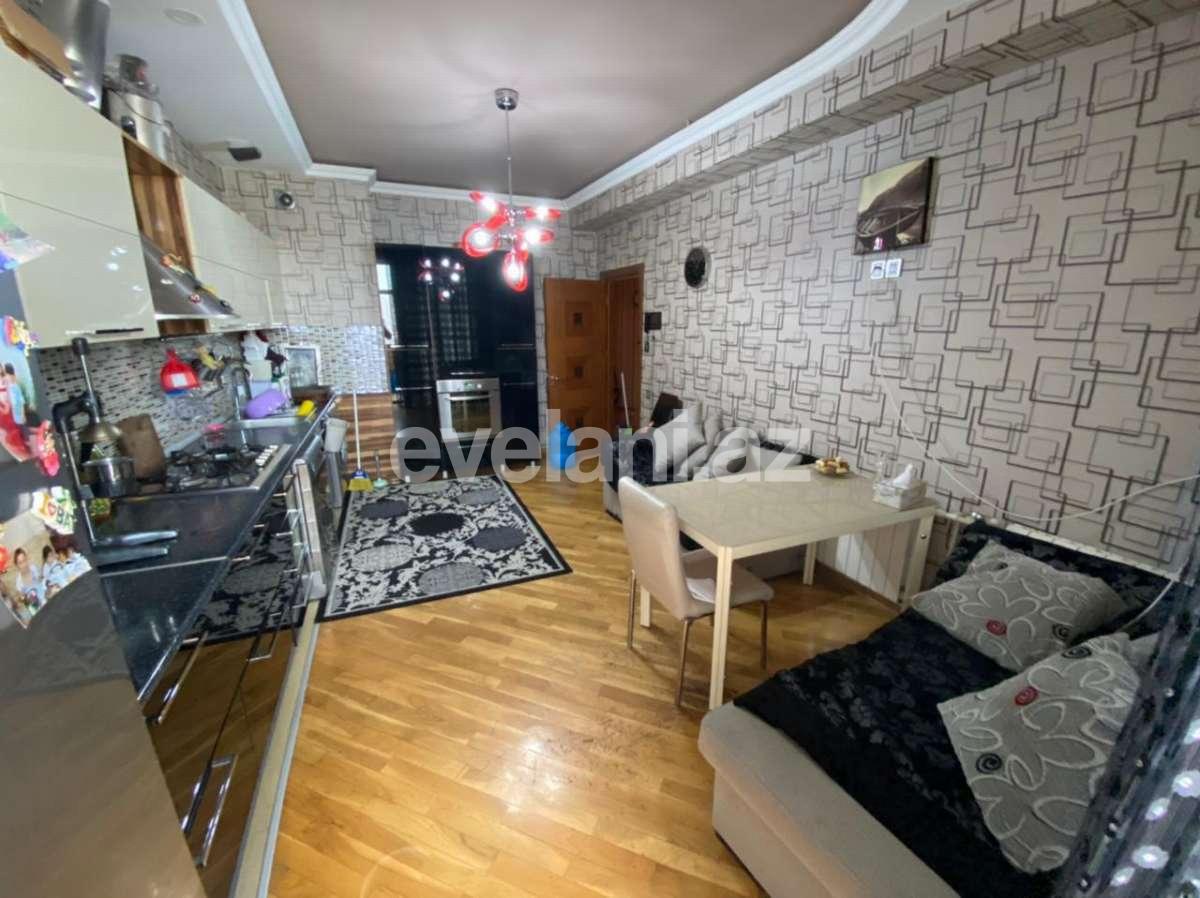 Satılır, yeni tikili, 3 otaqlı, 134 m², İnşaatçılar m.