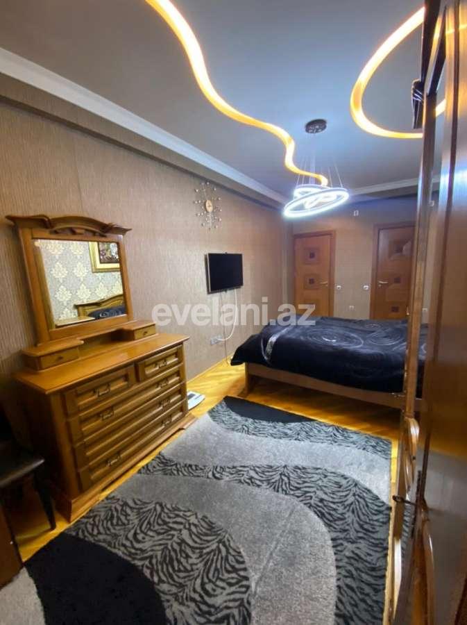 Satılır, yeni tikili, 3 otaqlı, 134 m², İnşaatçılar m.