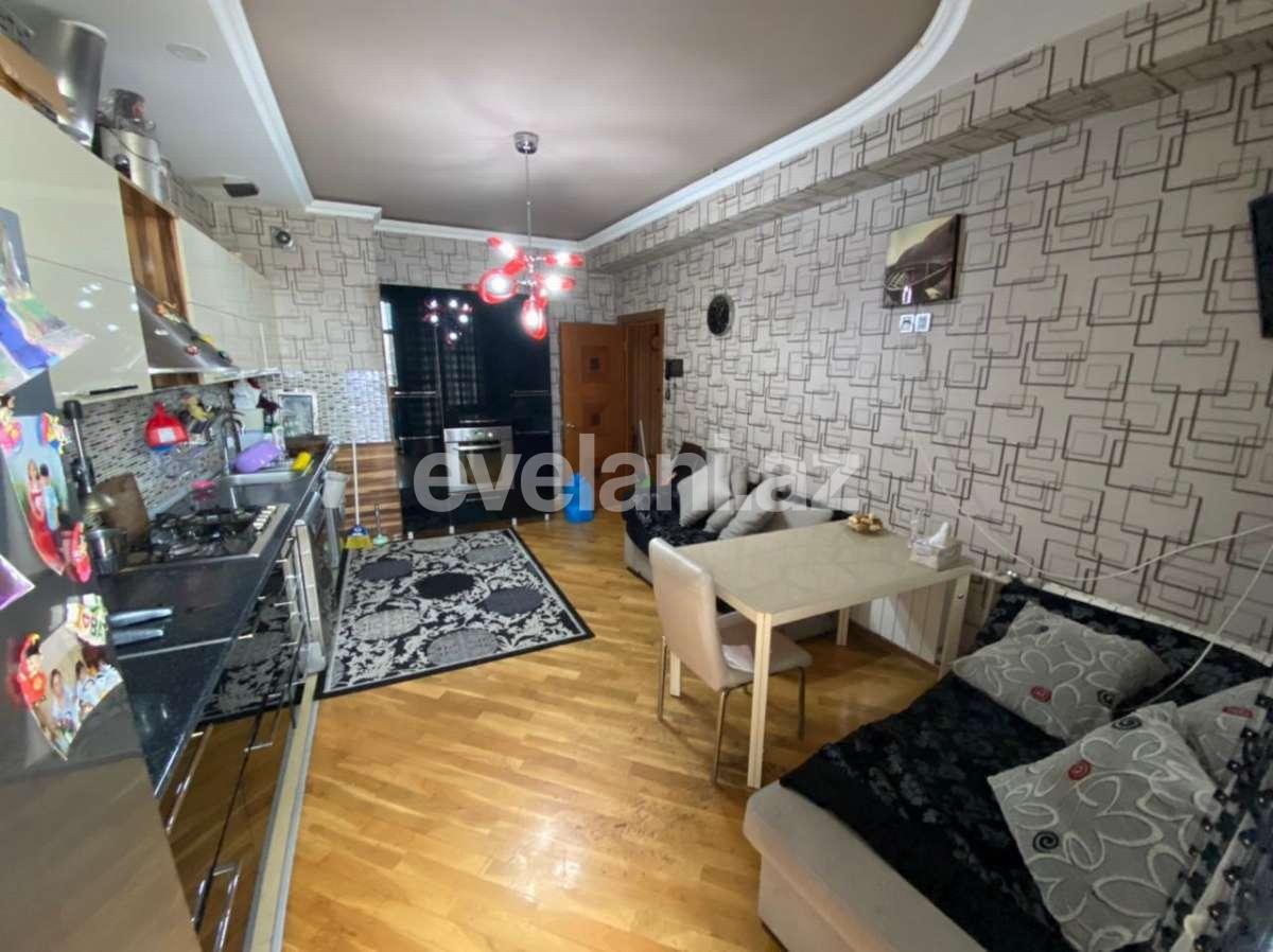 Satılır, yeni tikili, 3 otaqlı, 134 m², İnşaatçılar m.