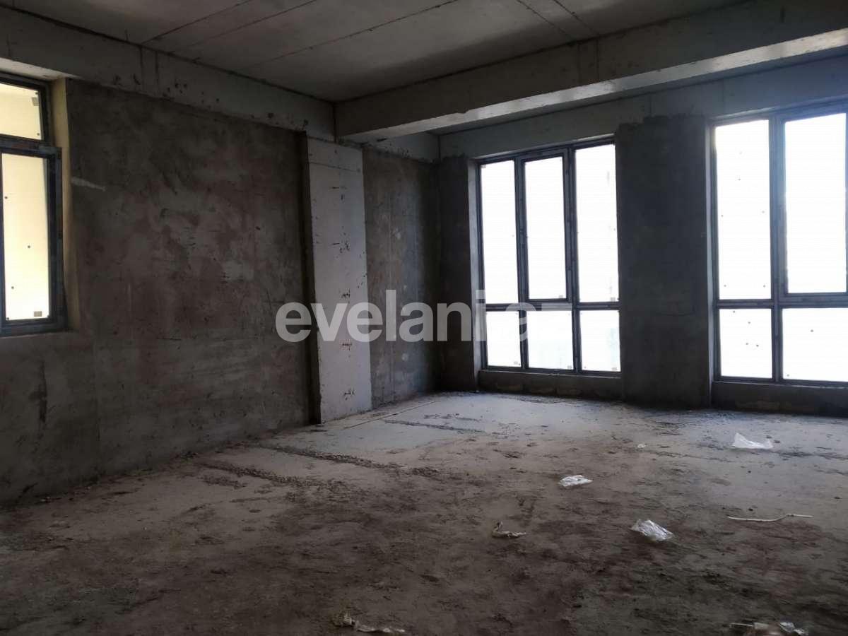 Satılır, yeni tikili, 3 otaqlı, 157 m², 28 may m.