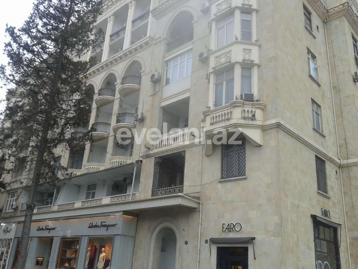 Kirayə verilir, yeni tikili, 2 otaqlı, 70 m², Səbail r.