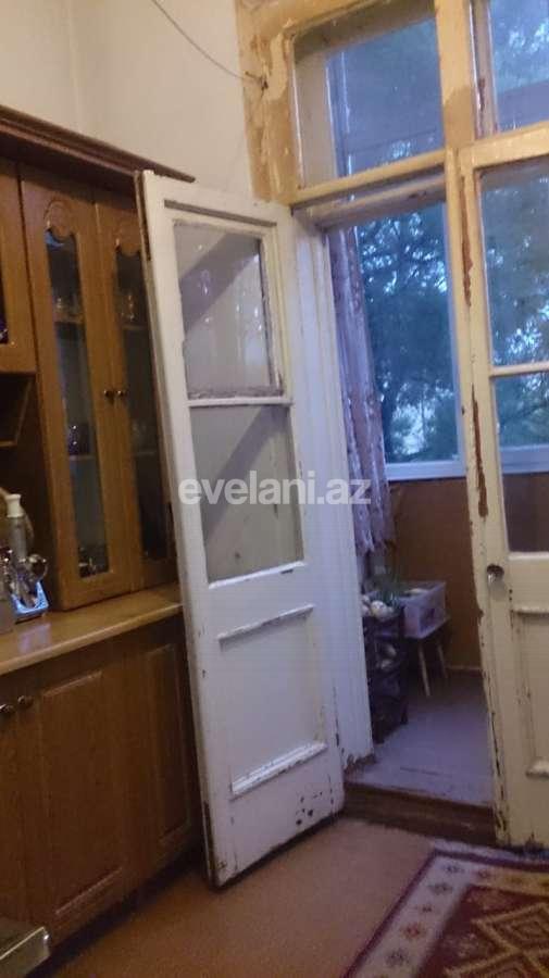 Продаётся, вторичка, 3-комнаты, 75 m², Элмляр Академиясы m.