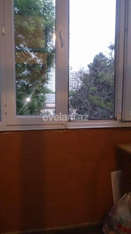 Продаётся, вторичка, 3-комнаты, 75 m², Элмляр Академиясы m.