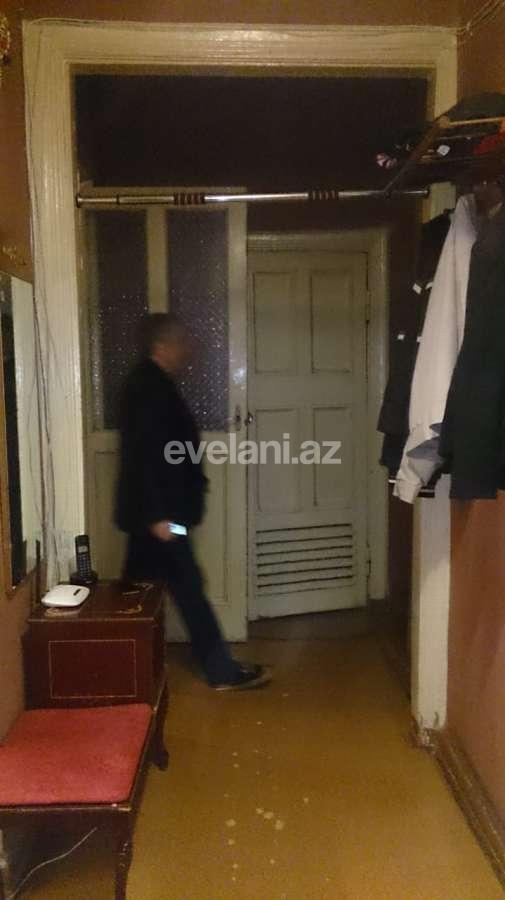 Продаётся, вторичка, 3-комнаты, 75 m², Элмляр Академиясы m.