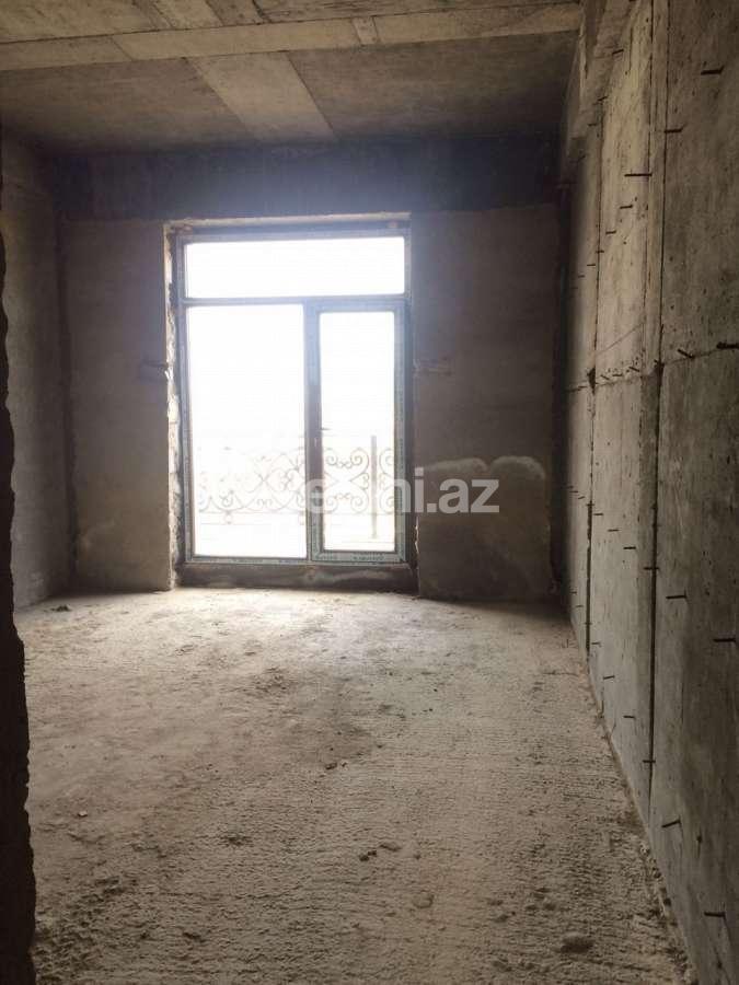 Satılır, yeni tikili, 3 otaqlı, 135.1 m², 28 may m.