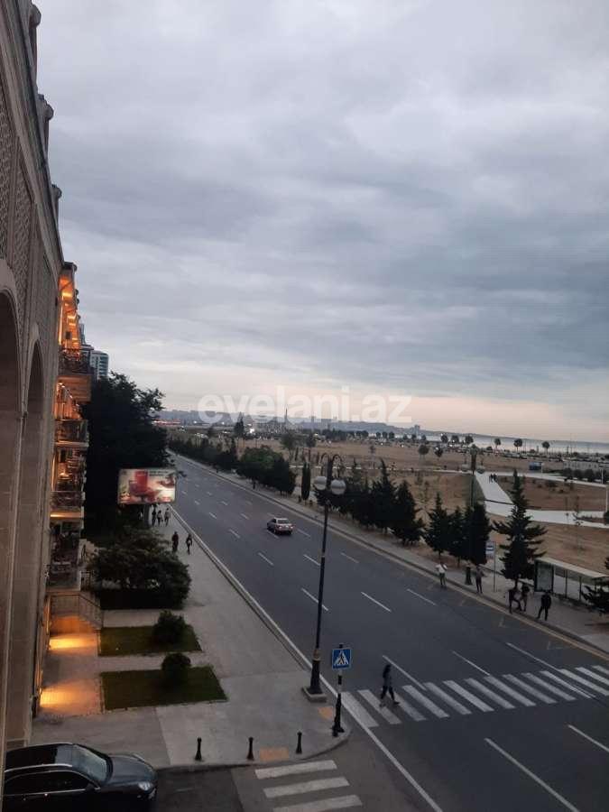 Kirayə verilir, köhnə tikili, 3 otaqlı, 90 m², 28 may m.