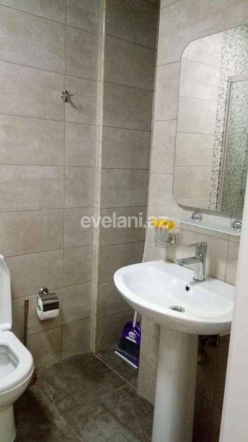 Rent, new building, 2 room, 49 m², 20 yanvar m.