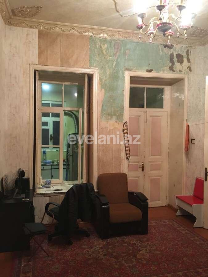 Satılır, köhnə tikili, 6 otaqlı, 144 m², Sahil m.