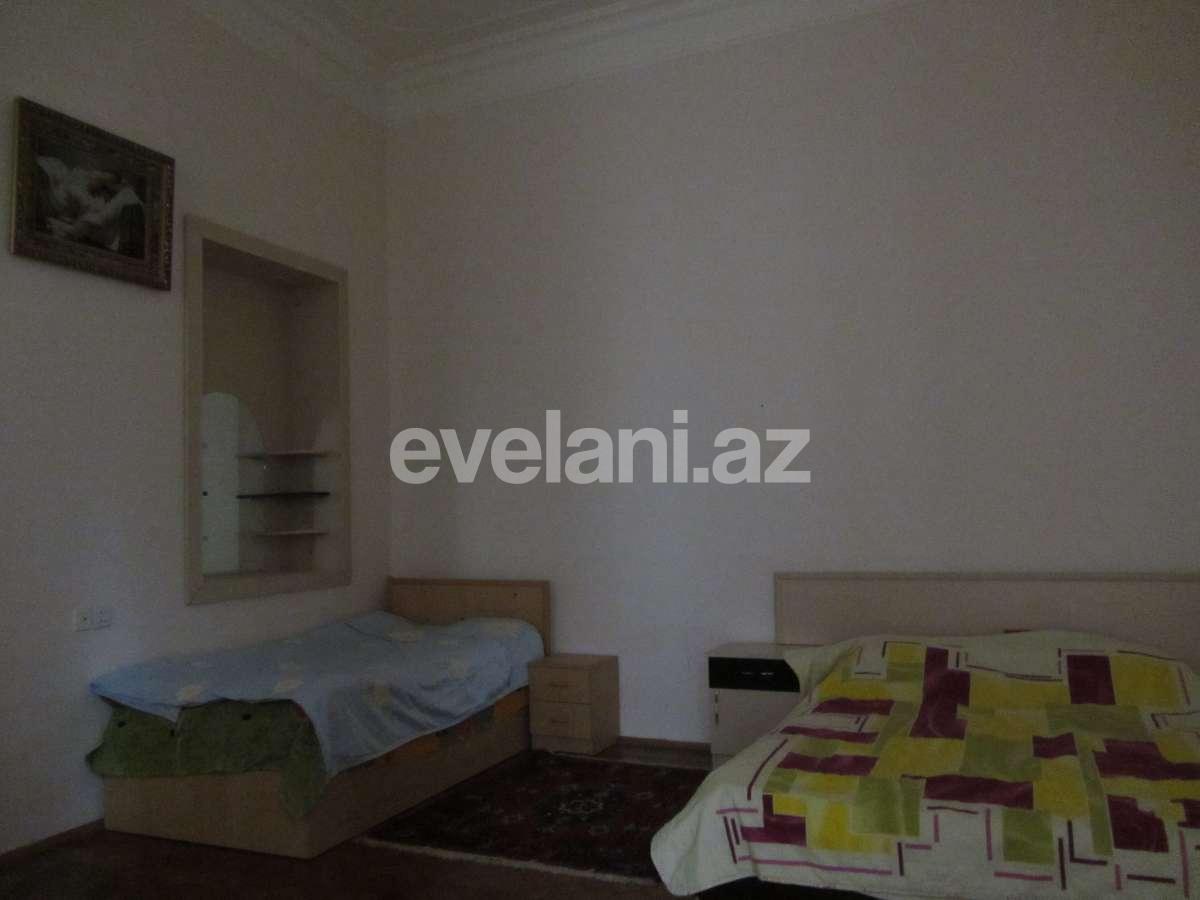 Satılır, köhnə tikili, 13 otaqlı, 370 m², Sahil m.