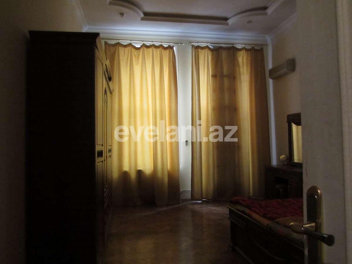 Satılır, köhnə tikili, 13 otaqlı, 370 m², Sahil m.