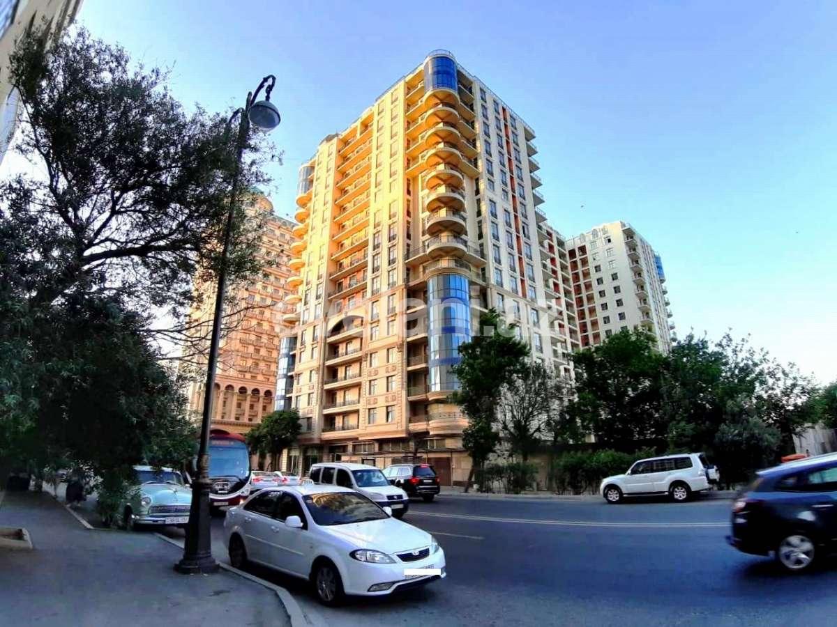 Продаётся, новостройка, 3-комнаты, 177 m², Элмляр Академиясы m.