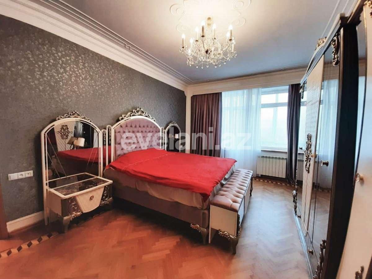 Satılır, yeni tikili, 4 otaqlı, 165 m², Səbail r.