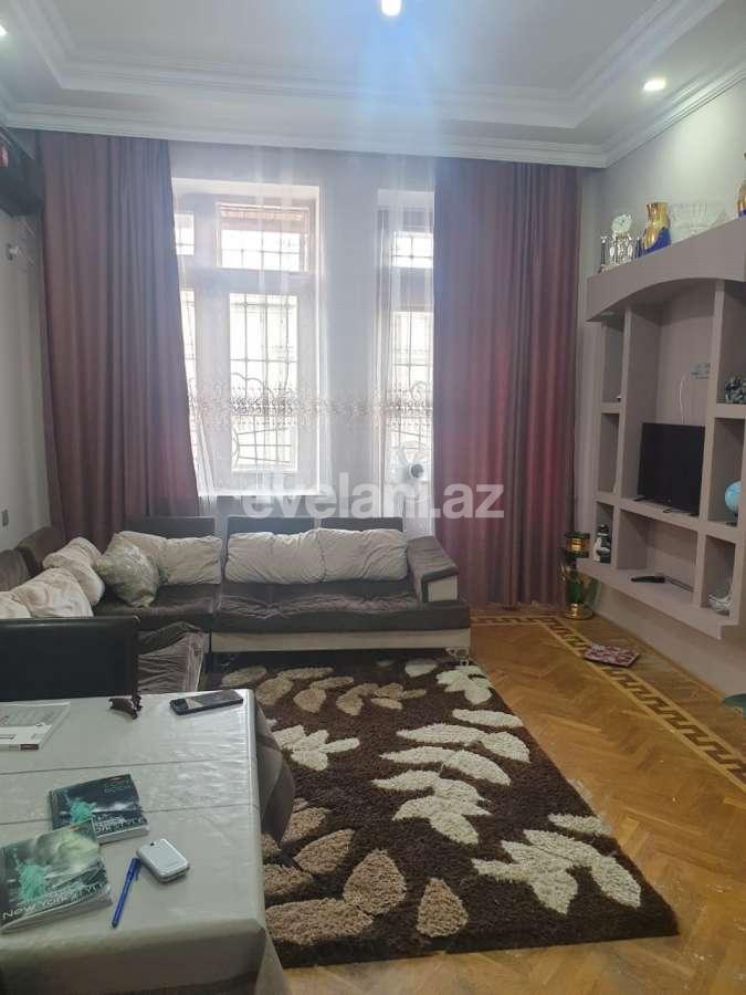 Продаётся, вторичка, 2-комнаты, 46 m², Ичери Шехер m.