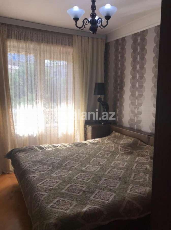 Kirayə verilir, köhnə tikili, 2 otaqlı, 50 m², Elmlər Akademiyası m.