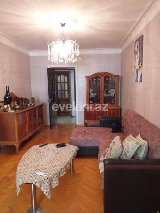 Kirayə verilir, köhnə tikili, 2 otaqlı, 50 m², Elmlər Akademiyası m.