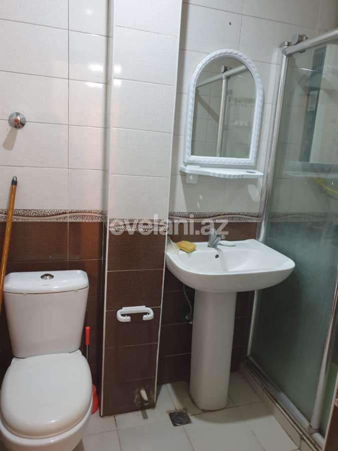 Kirayə verilir, köhnə tikili, 2 otaqlı, 65 m², İnşaatçılar m.