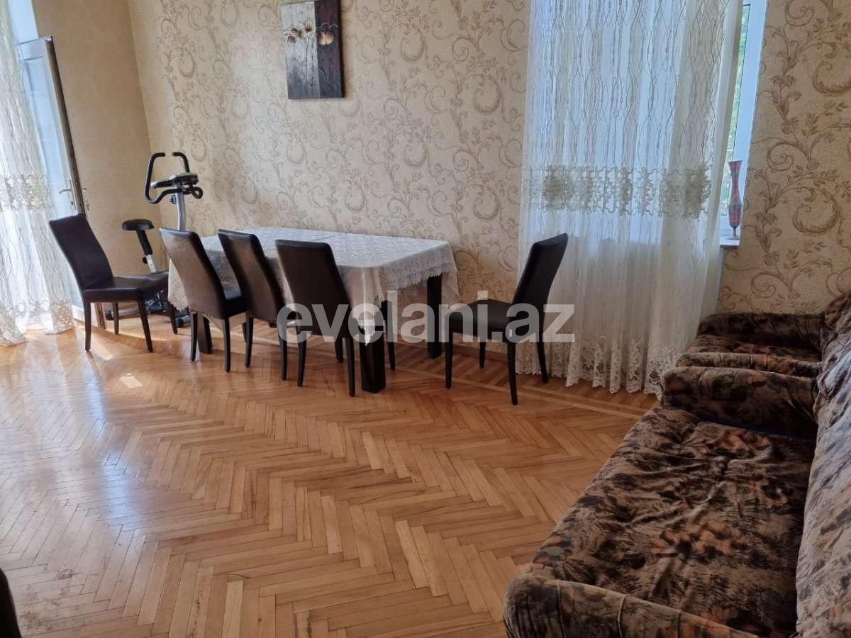 Rent, old building, 2 room, 60 m², Elmlar Akademiyası m.