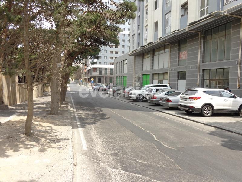 Sale, new building, 2 room, 70 m², Elmlar Akademiyası m.