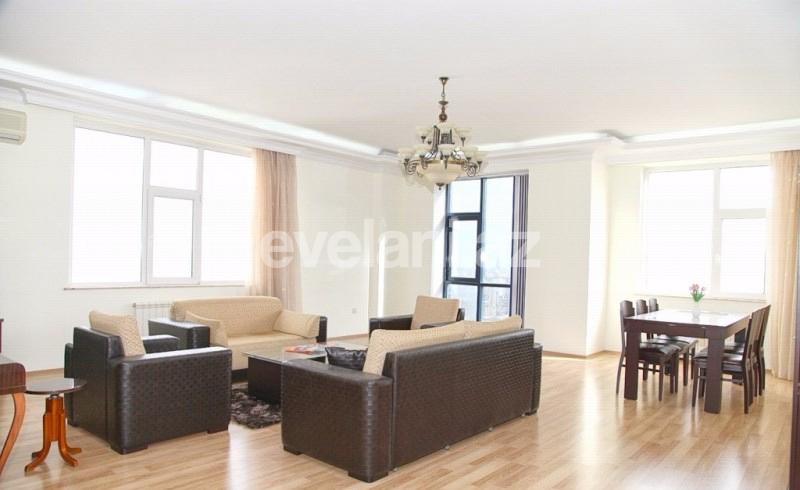 Продаётся, новостройка, 3-комнаты, 140 m², Элмляр Академиясы m.