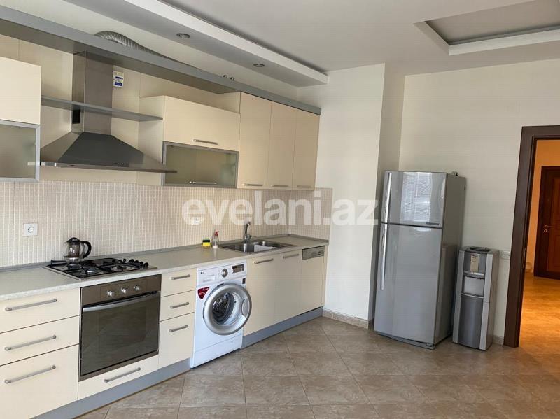 Продаётся, новостройка, 3-комнаты, 140 m², Элмляр Академиясы m.