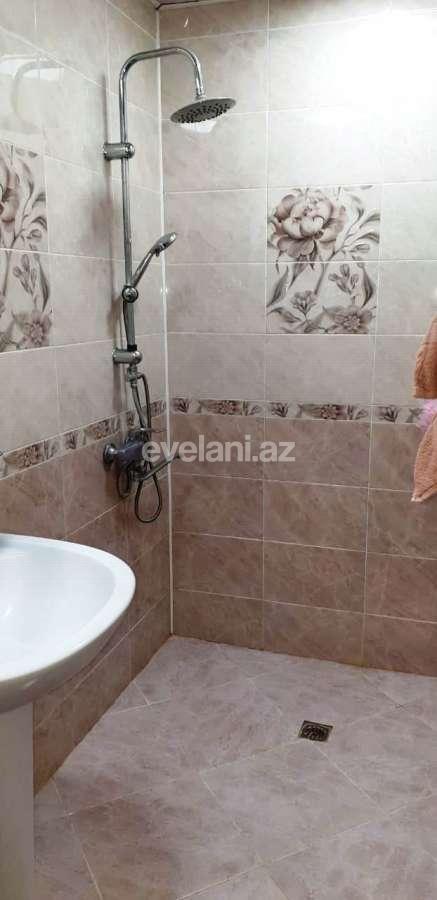 Satılır, köhnə tikili, 3 otaqlı, 85 m², Neftçilər m.