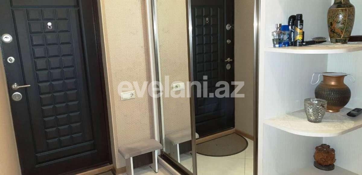 Satılır, köhnə tikili, 3 otaqlı, 85 m², Neftçilər m.