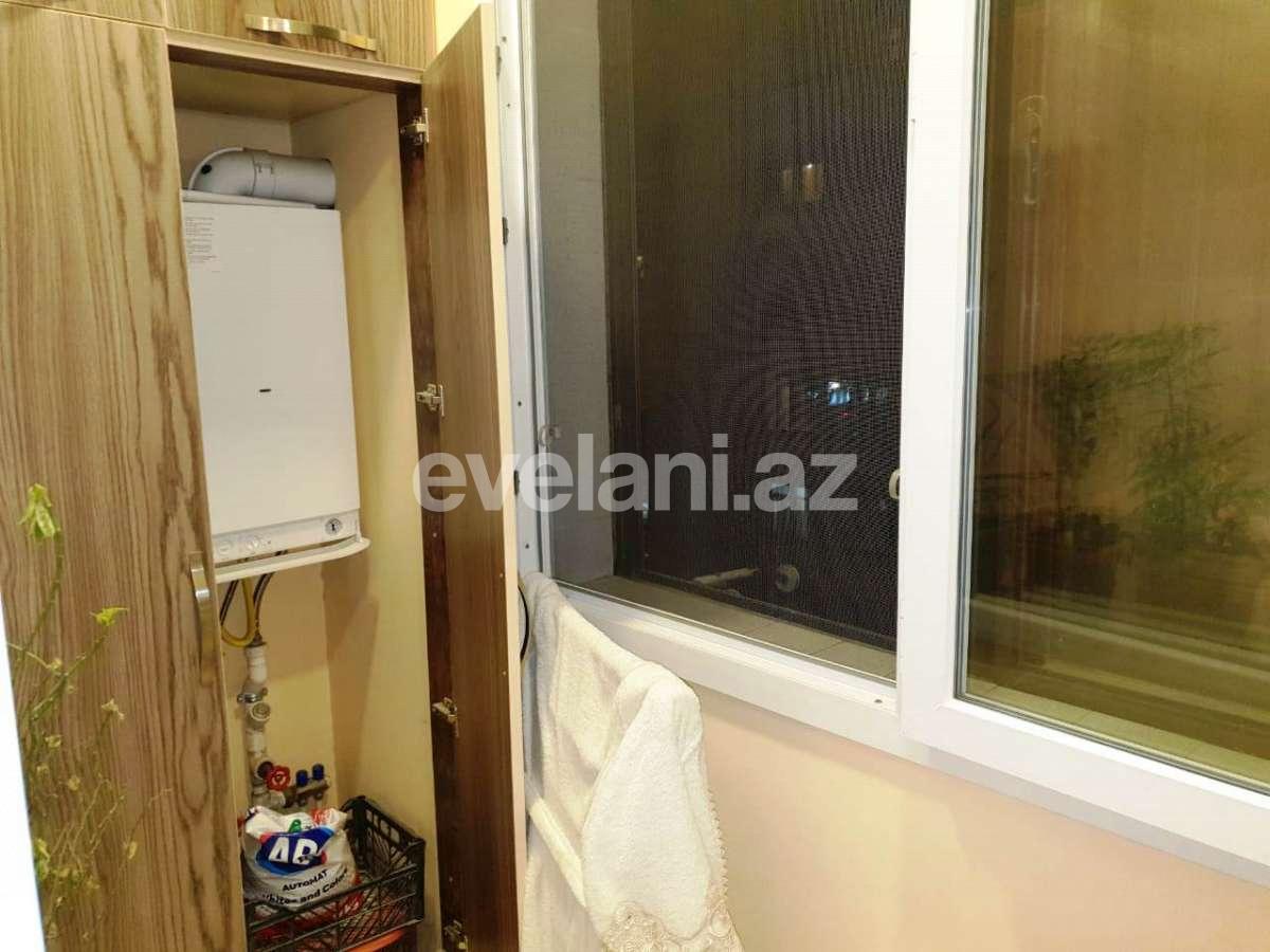 Satılır, köhnə tikili, 3 otaqlı, 85 m², Neftçilər m.