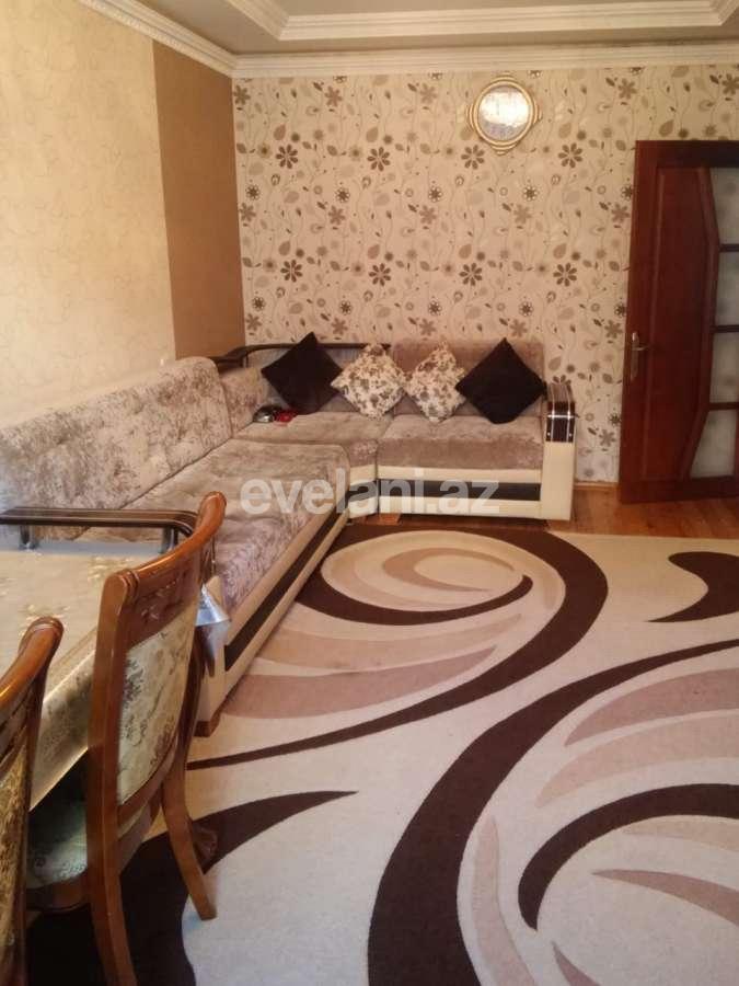 Satılır, köhnə tikili, 3 otaqlı, 60 m², Neftçilər m.