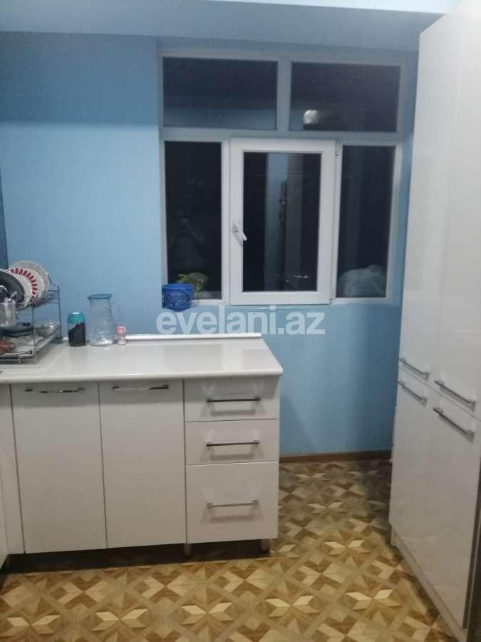 Satılır, köhnə tikili, 3 otaqlı, 60 m², Neftçilər m.