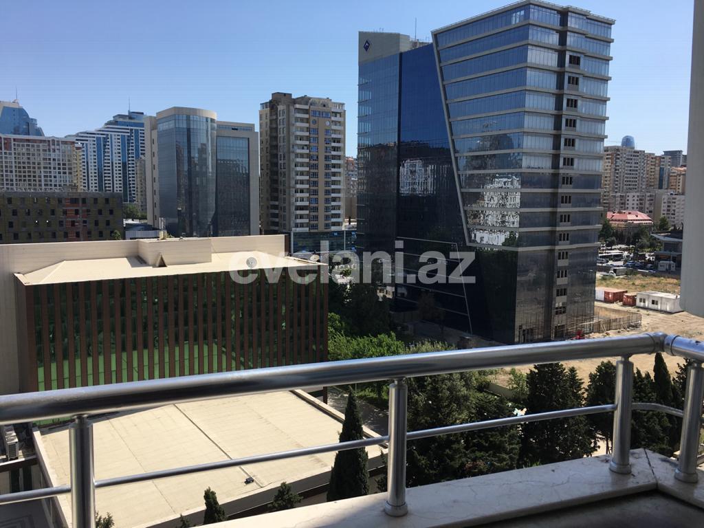 Satılır, yeni tikili, 3 otaqlı, 148 m², Şah İsmayıl Xətai m.