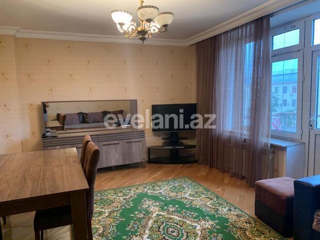 Sale, old building, 3 room, 82 m², Ganjlik m.