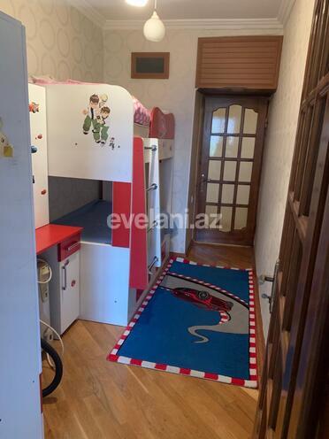 Sale, old building, 3 room, 82 m², Ganjlik m.