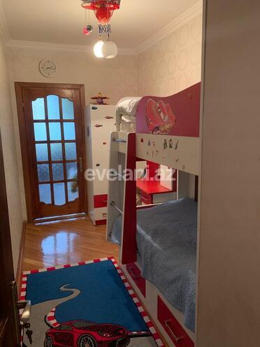 Sale, old building, 3 room, 82 m², Ganjlik m.
