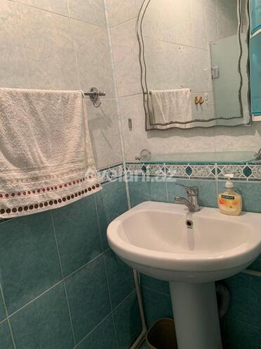 Sale, old building, 3 room, 82 m², Ganjlik m.