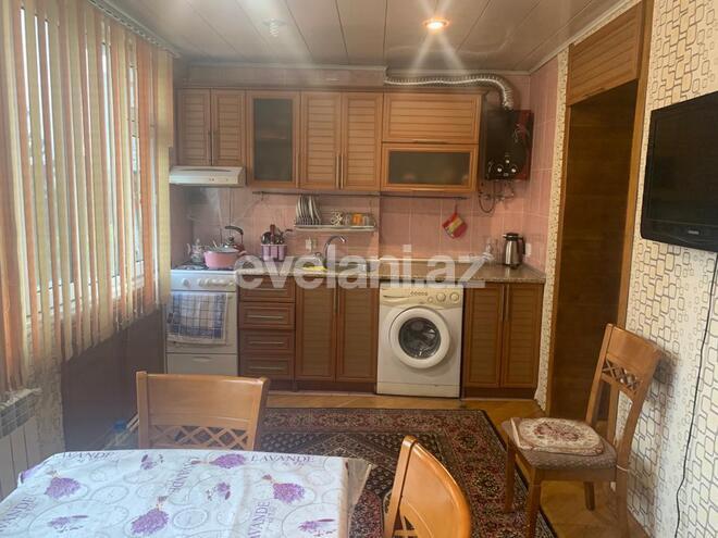 Sale, old building, 3 room, 82 m², Ganjlik m.