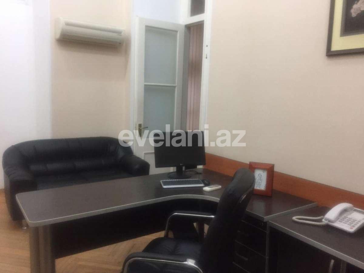 Kirayə verilir, ofis, 3 otaqlı, 85 m², İçəri Şəhər m.