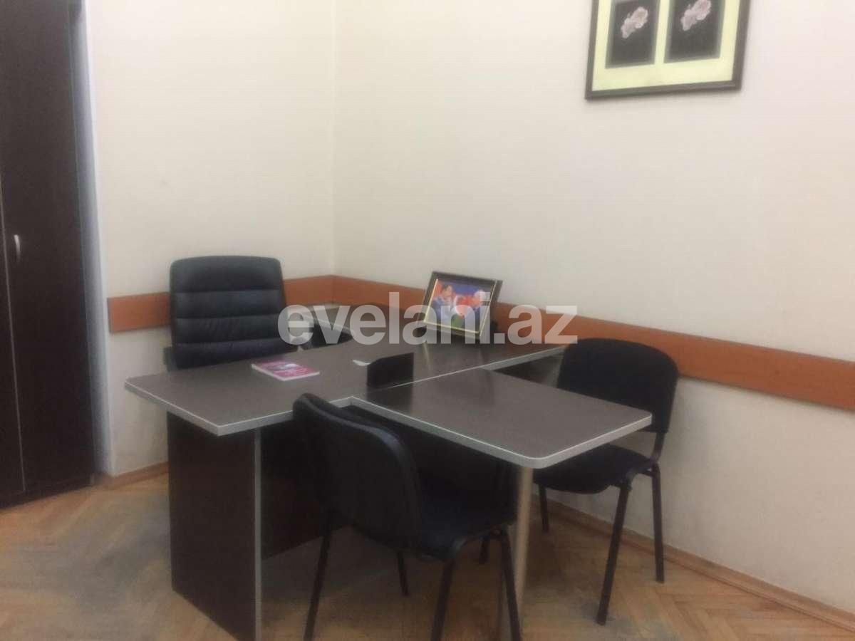 Kirayə verilir, ofis, 3 otaqlı, 85 m², İçəri Şəhər m.