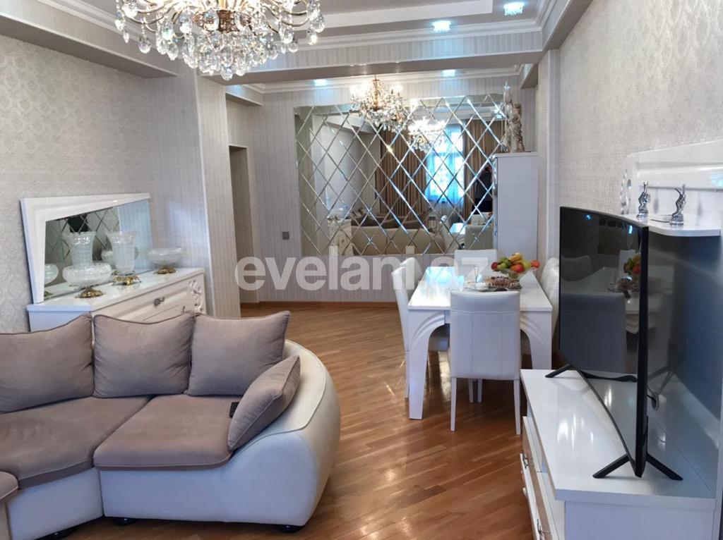 Satılır, yeni tikili, 3 otaqlı, 100 m², Qara Qarayev m.