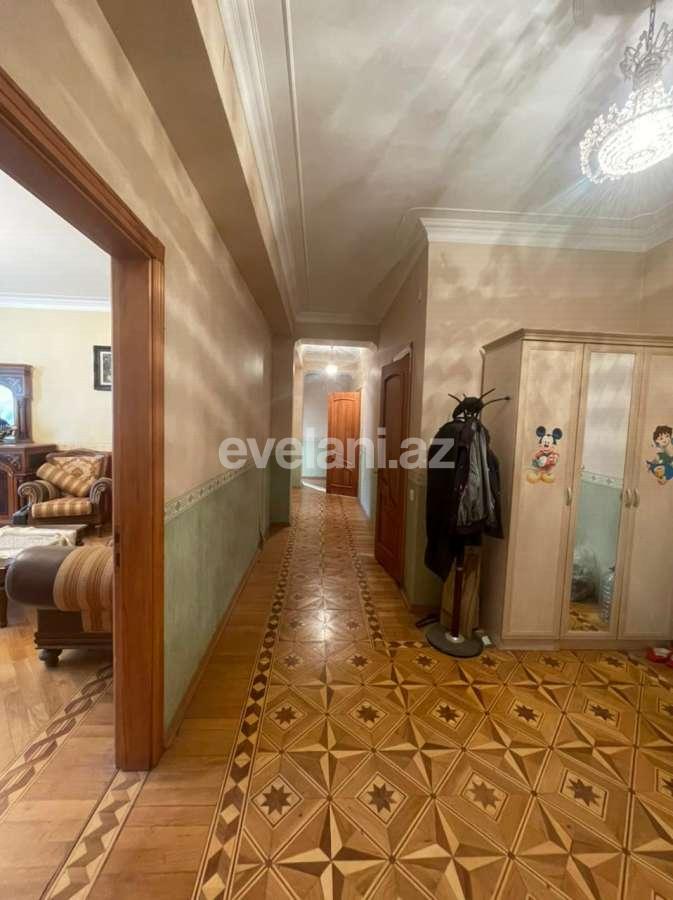 Satılır, yeni tikili, 3 otaqlı, 130 m², 28 may m.