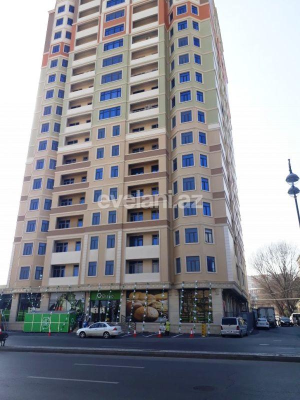 Satılır, yeni tikili, 2 otaqlı, 100 m², İnşaatçılar m.