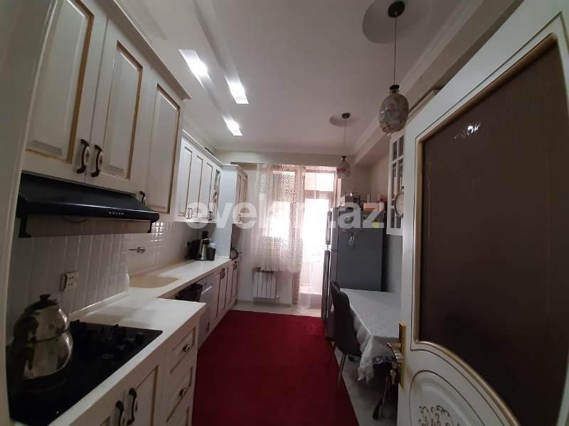 Satılır, yeni tikili, 3 otaqlı, 100 m², İnşaatçılar m.