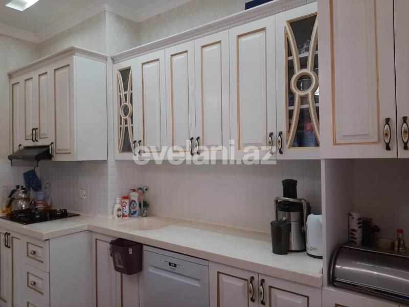 Satılır, yeni tikili, 3 otaqlı, 100 m², İnşaatçılar m.