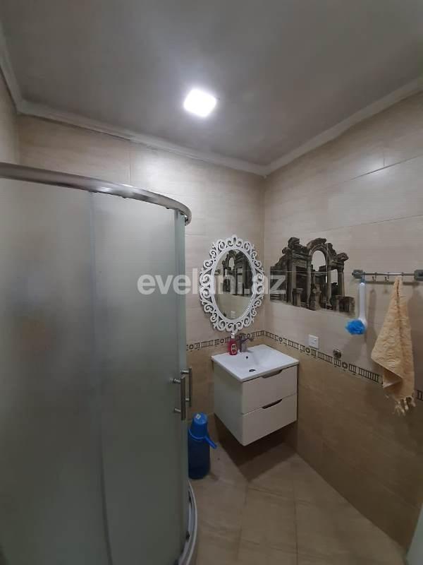 Satılır, yeni tikili, 3 otaqlı, 100 m², İnşaatçılar m.