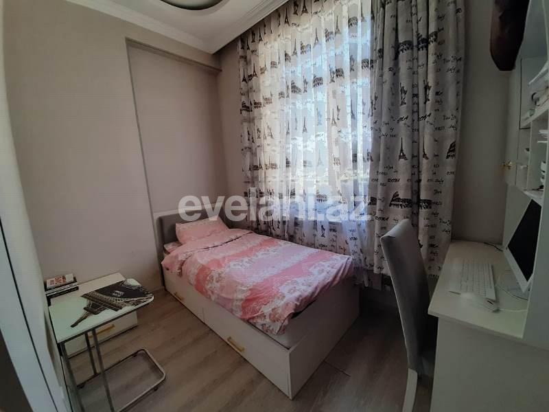 Satılır, yeni tikili, 3 otaqlı, 100 m², İnşaatçılar m.