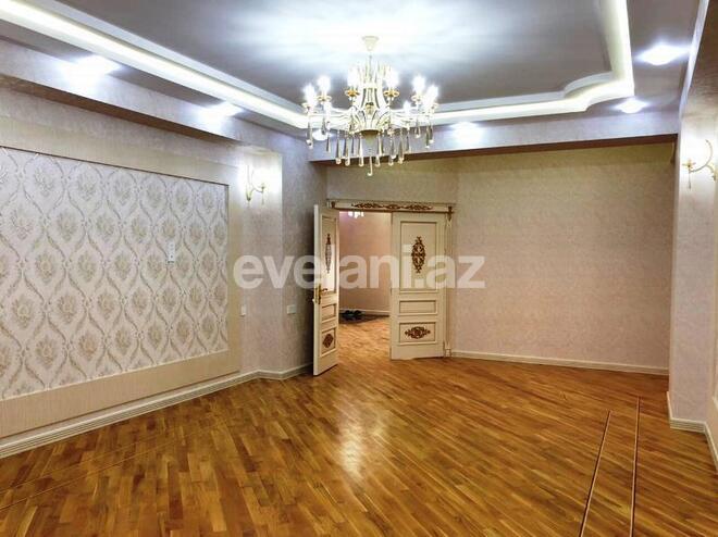 Satılır, yeni tikili, 3 otaqlı, 140 m², 28 may m.