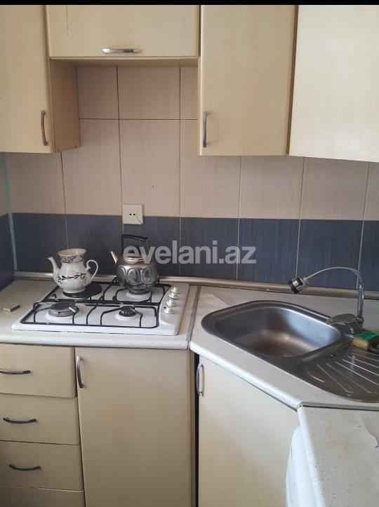 Kirayə verilir, köhnə tikili, 1 otaqlı, 41 m², Elmlər Akademiyası m.