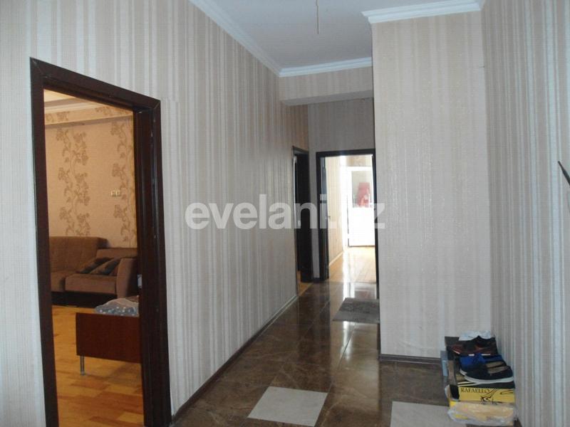 Satılır, yeni tikili, 3 otaqlı, 125 m², İnşaatçılar m.