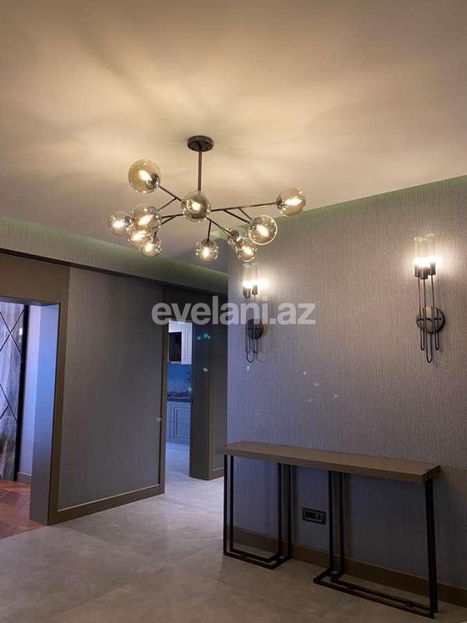 Satılır, yeni tikili, 4 otaqlı, 255 m², Elmlər Akademiyası m.