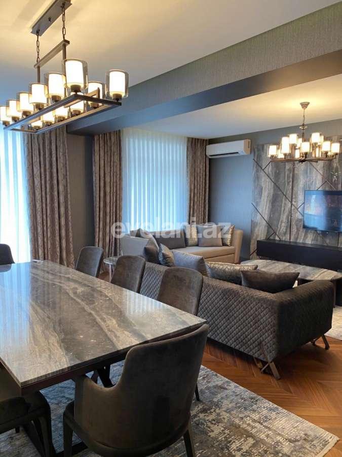 Satılır, yeni tikili, 4 otaqlı, 255 m², Elmlər Akademiyası m.